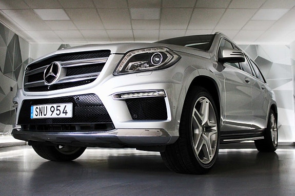 Mercedes-Benz GL350 5 of 27