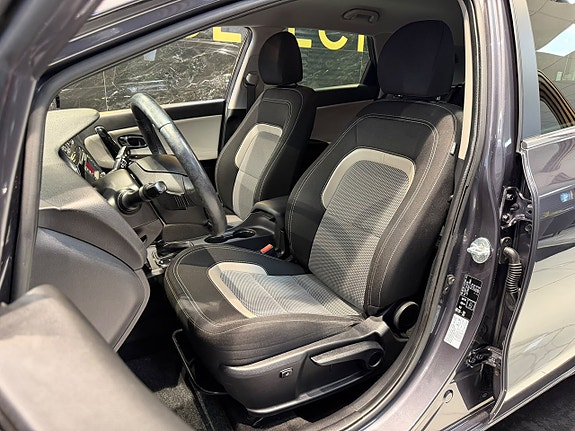 Kia Ceed 16 of 25