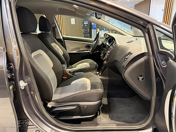 Kia Ceed 19 of 25