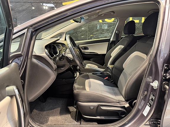 Kia Ceed 15 of 25