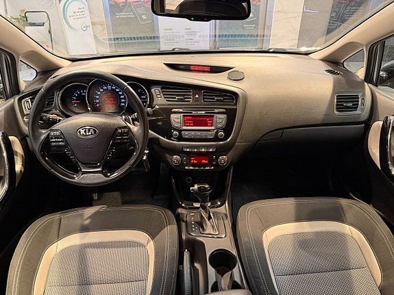 Kia Ceed 9 of 25