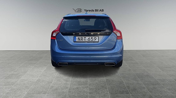 Volvo V60 5 of 16