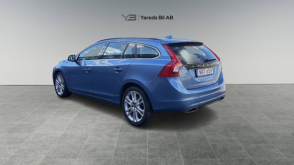 Volvo V60 6 of 16