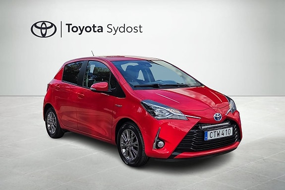 Toyota Yaris 3 of 21