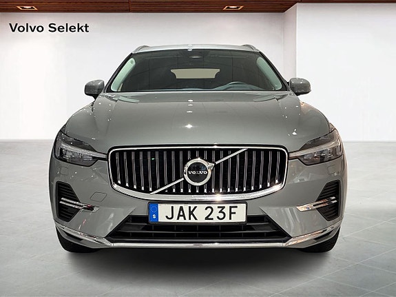 Volvo XC60 8 of 20