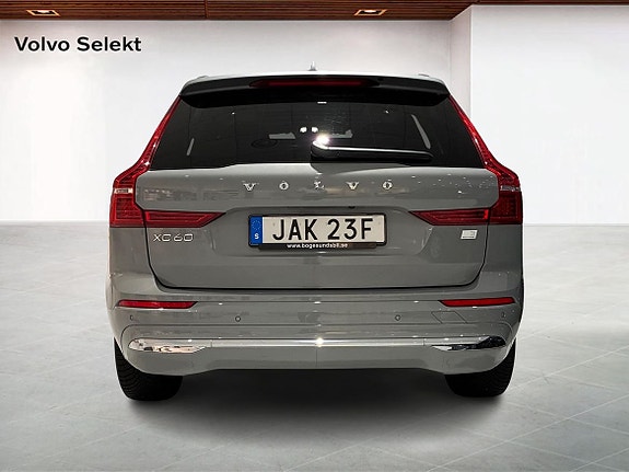 Volvo XC60 7 of 20
