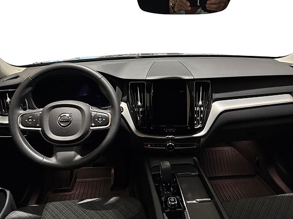 Volvo XC60 5 of 20