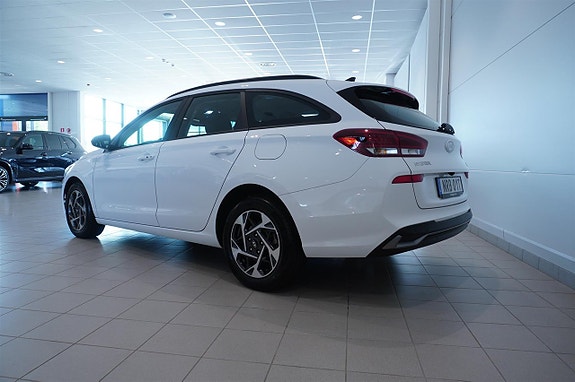 Hyundai i30 3 of 13