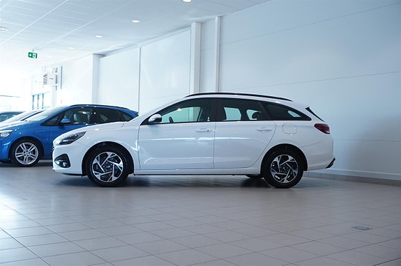 Hyundai i30 4 of 13