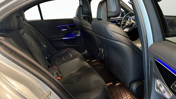 Mercedes-Benz C43 5 of 22