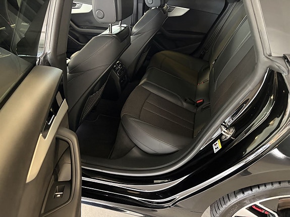 Audi A5 9 of 18