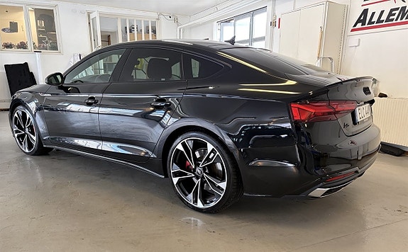 Audi A5 3 of 18
