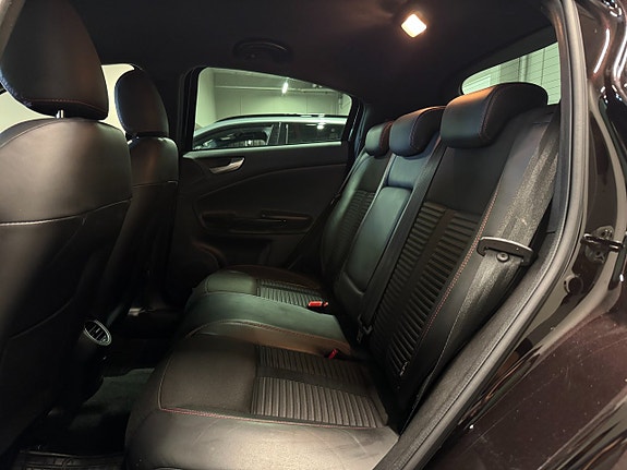 Alfa Romeo Giulietta 15 of 16