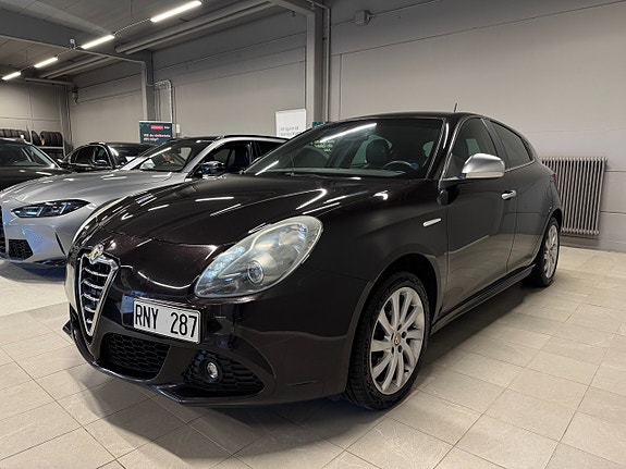 Alfa Romeo Giulietta 5 of 16