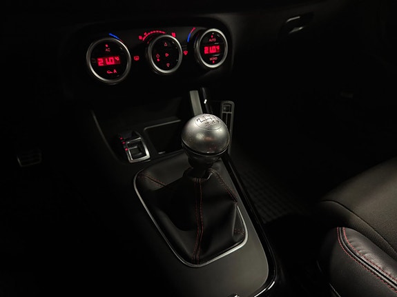 Alfa Romeo Giulietta 10 of 16