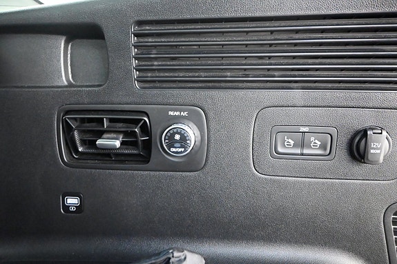 Kia Sorento 22 of 30