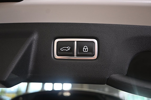 Kia Sorento 23 of 30