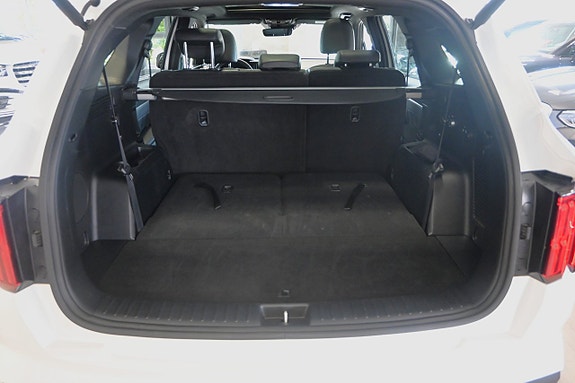 Kia Sorento 21 of 30