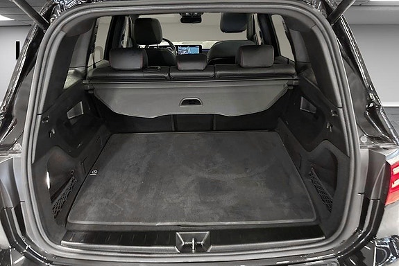 Mercedes-Benz GLB220 d 15 of 20