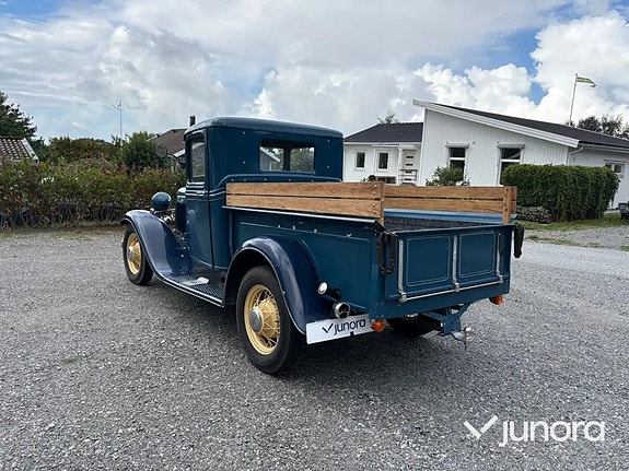 Ford B 3 of 26