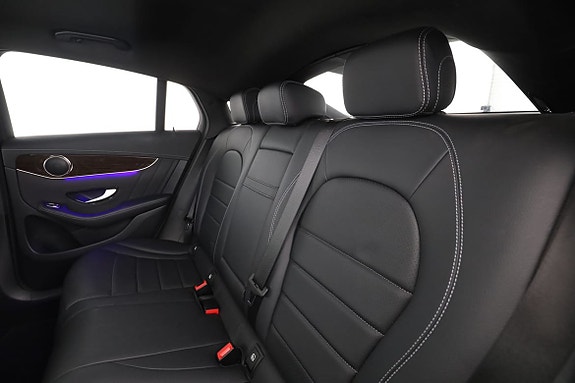 Mercedes-Benz GLC300 e 15 of 30