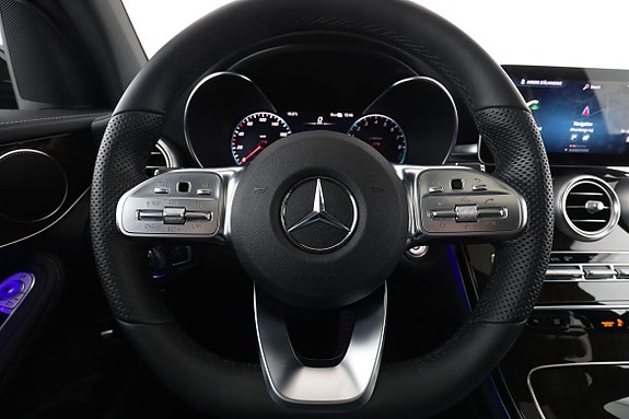 Mercedes-Benz GLC300 e 19 of 30