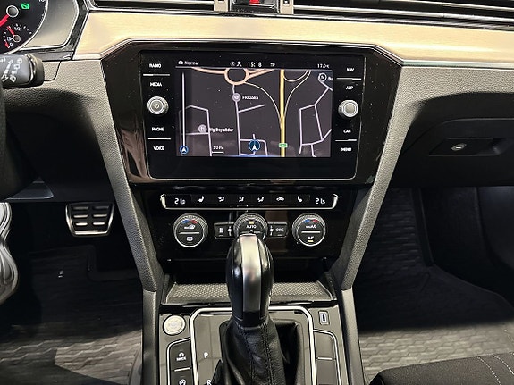 Volkswagen Passat Alltrack 12 of 12