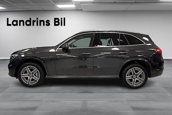 Mercedes-Benz GLC300 de 4 of 19