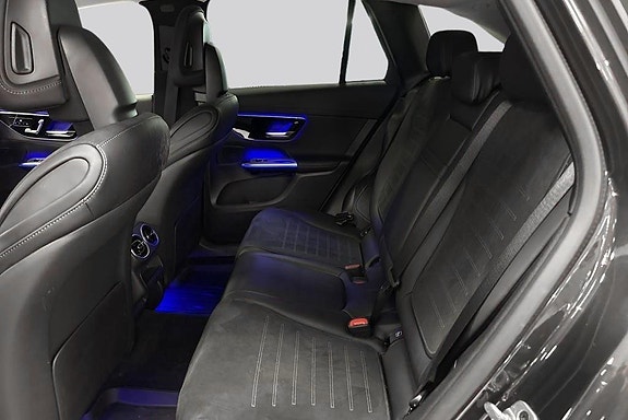 Mercedes-Benz GLC300 de 9 of 19