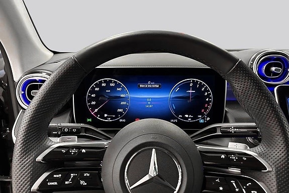 Mercedes-Benz GLC300 de 10 of 19