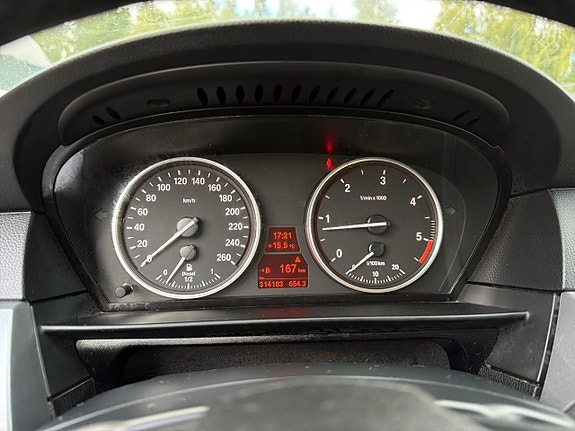BMW 520d 18 of 22