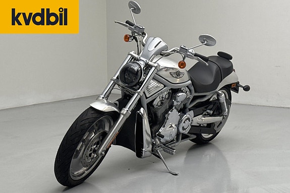 Harley-Davidson vrsca V-Rod 100th years anniversary