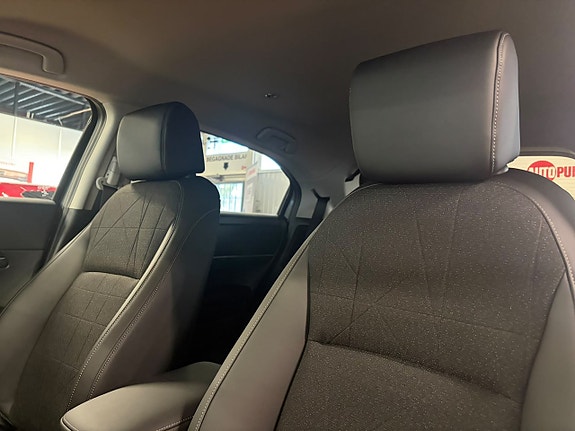 Honda HR-V 6 of 17