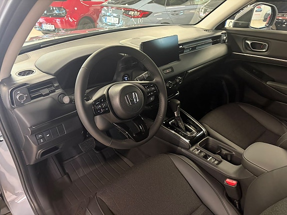 Honda HR-V 5 of 17