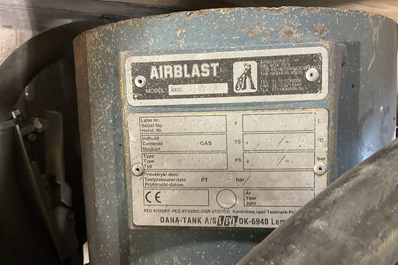 Airblast Sandbläster samt blästersand 2 of 14
