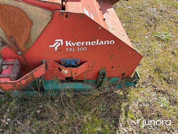 Betesputs  Kverneland FXJ 300 16 of 18
