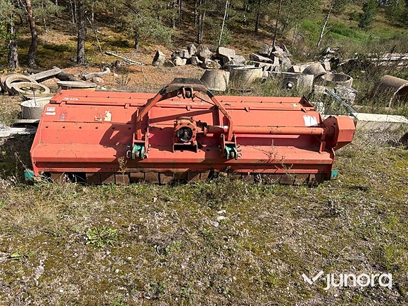 Betesputs  Kverneland FXJ 300 4 of 18