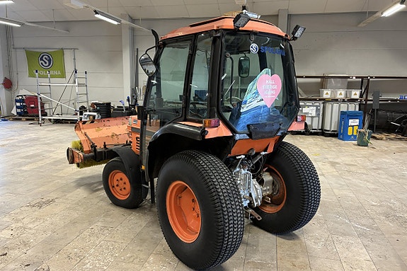 KUBOTA L 2550 DT ink. plog, spridare, sopaggregat 5 of 27