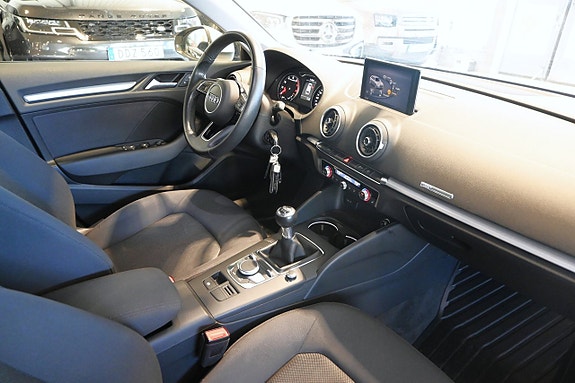Audi A3 10 of 27