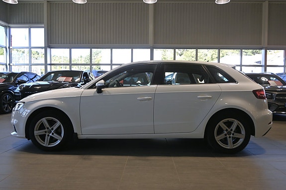 Audi A3 2 of 27