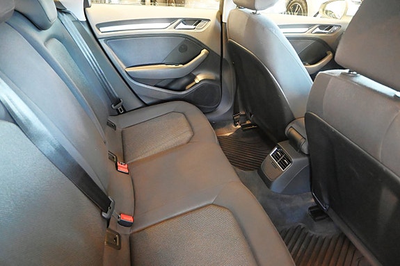 Audi A3 13 of 27