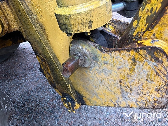 Traktorgrävare Volvo BM GM 614 med Hymas grävaggregat 30 of 30
