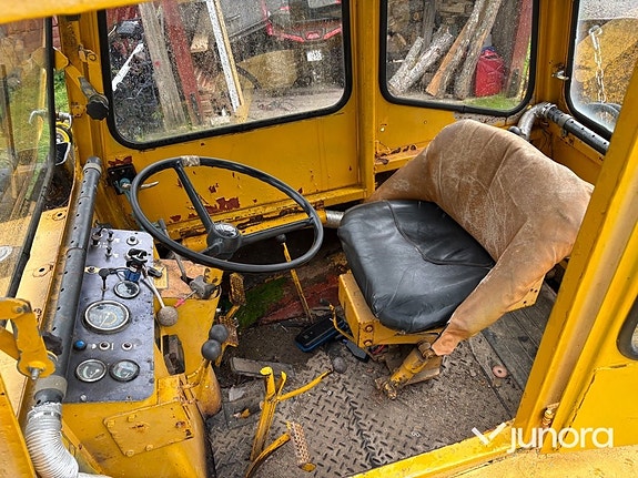 Traktorgrävare Volvo BM GM 614 med Hymas grävaggregat 15 of 30