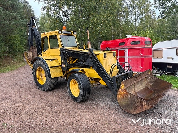 Traktorgrävare Volvo BM GM 614 med Hymas grävaggregat 12 of 30