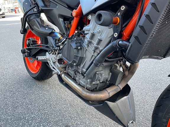 KTM 890 Duke R Fullutrustad 5 of 8