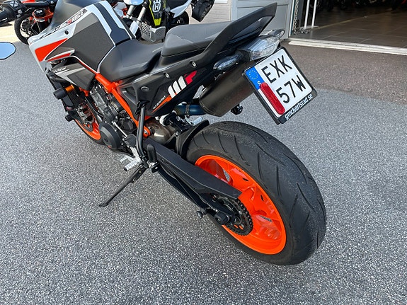 KTM 890 Duke R Fullutrustad 7 of 8