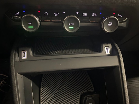 Citroen C4 17 of 23