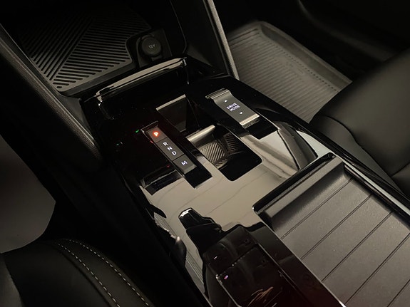 Citroen C4 18 of 23