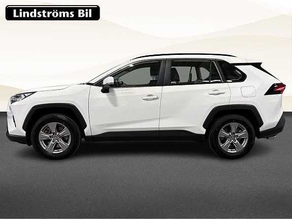 Toyota RAV4 6 of 19