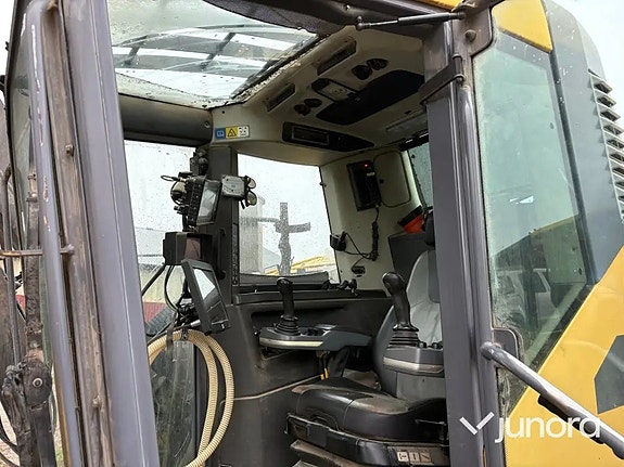 Borrigg Epiroc T40 med Leica borrsystem 24 of 30